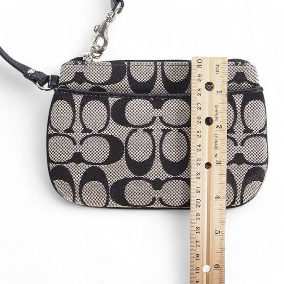 Coach Signature Small Wristlet Wallet Purse Grey / Black 4.25"H x 6.5"W - Picture 8 of 8